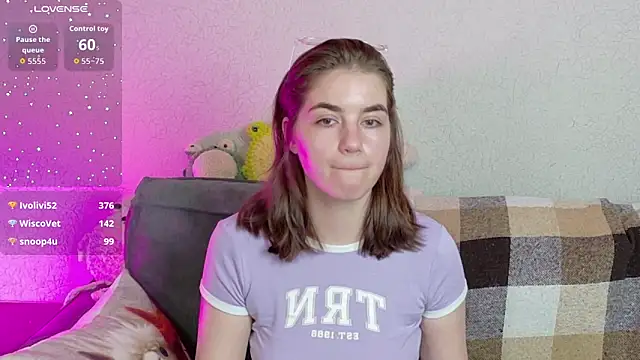 ElzaBlis: вебкам-шоу