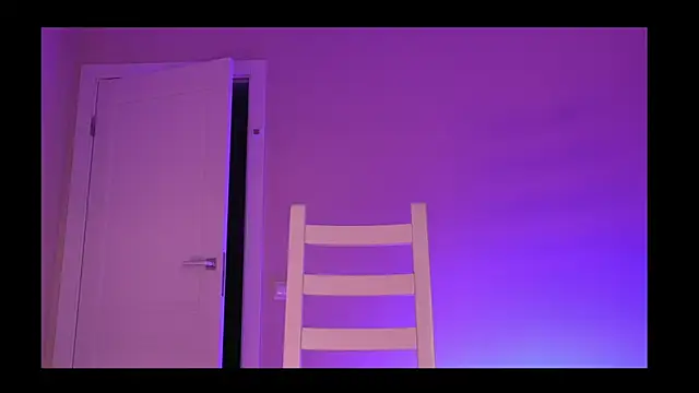 Miablueye webcam show