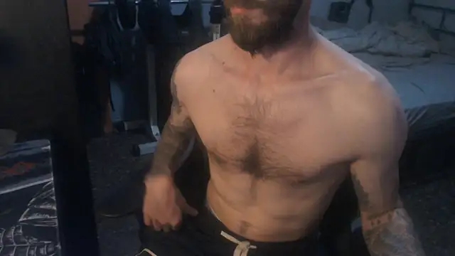 SexxxyLouis' Live XXX Chat