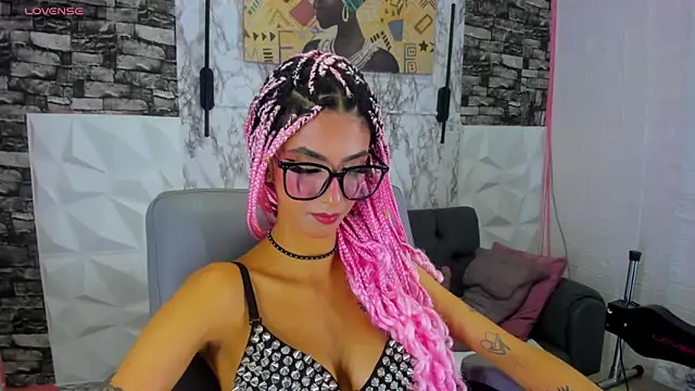 دردشة Queen_Cuarxxo الجنسية المباشرة