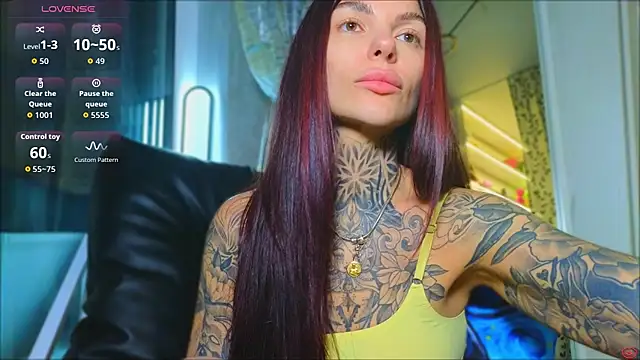 Czat XXX na żywo – tattooedBabyy