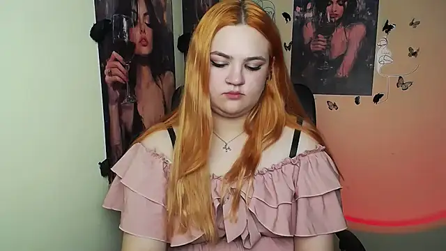 Вебкам-шоу RinaRiii