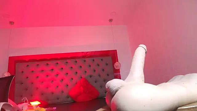 MirandaSould's Live XXX Chat