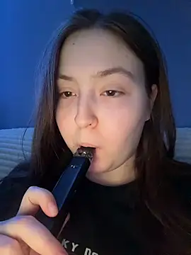 charmingggirl 现场XXX聊天