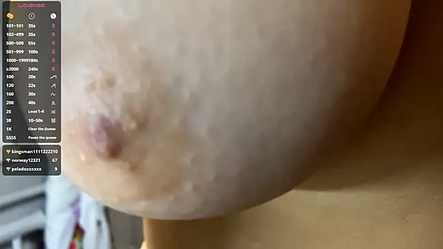 AshlynWabasha  在線直播表演