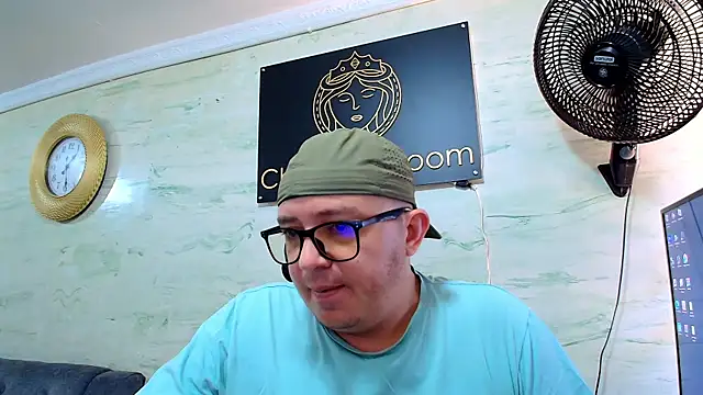 maximo_daddyn Webbikameraesitys