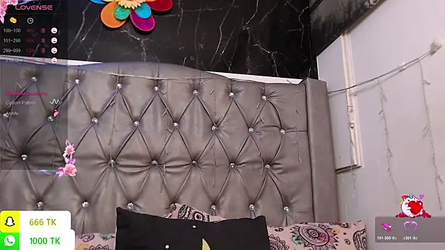 Chat +18 de LAILAGUMMY ao vivo