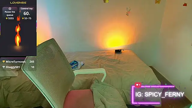 spicyferny's Webcam Show