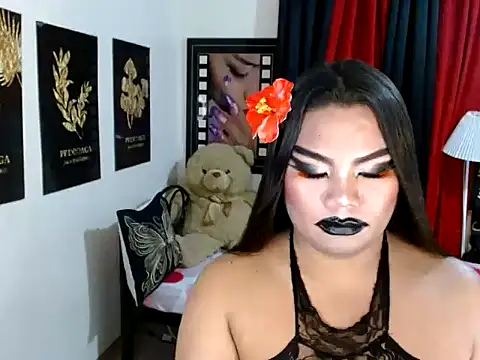 TSbrianaHugeCock's Webcam Show