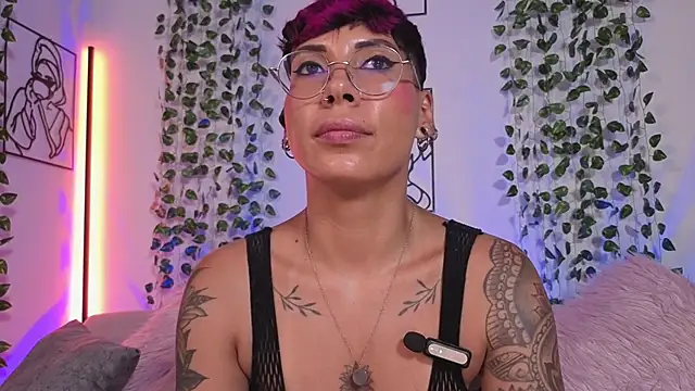 Chat XXX ao vivo de MiaMorgan_