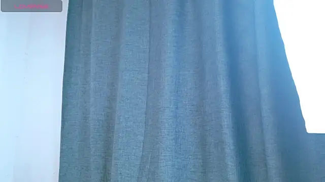 Chat XXX ao vivo de Holy_un