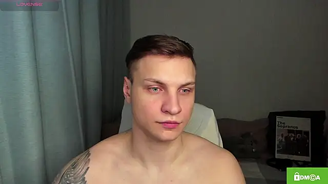 handsome_guy01n Live XXX chat