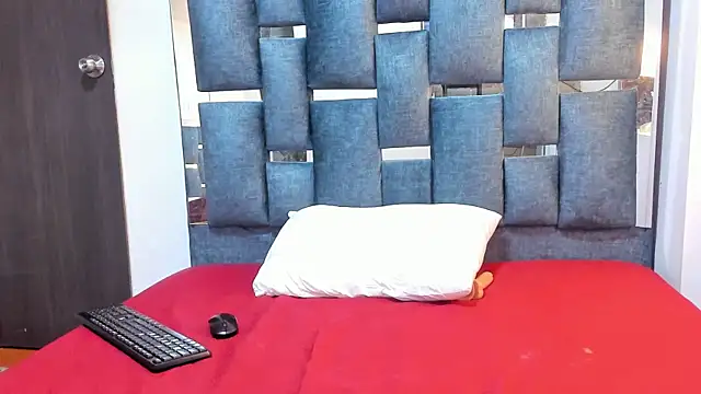 HilarySolis2 라이브 XXX 채팅