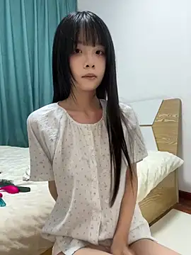 qiqi_xのライブXXXチャット