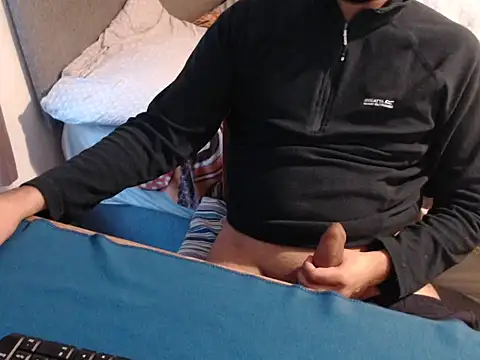 desiloverboy Webcamshow