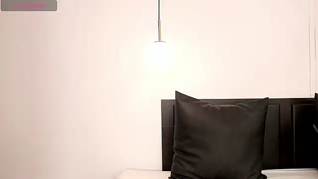 sweet_shanaia Live XXX-Chat