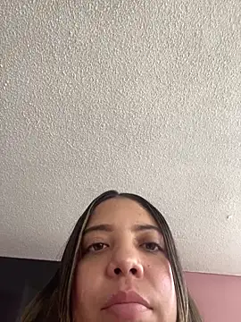 AdaPink_n Webbikameraesitys