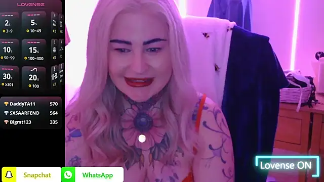 emobarbiedoll Webcam show