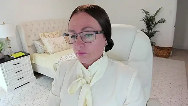 Vika73 – Naživo XXX chat
