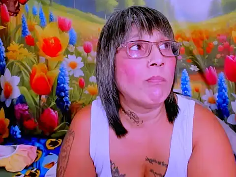 Živý XXX chat indianroxy