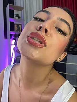 Jenifer_Lux Chat XXX in diretta