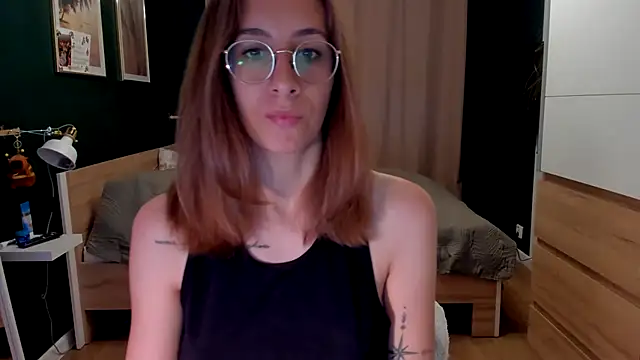 Chat +18 de DesireMore90 ao vivo