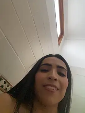 Chat +18 de Rosa_25x ao vivo
