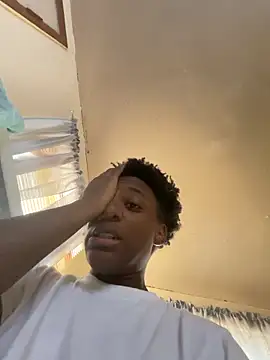 dmmeformerch's Webcam Show