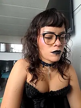 Онлайн чат XXX seijaku_