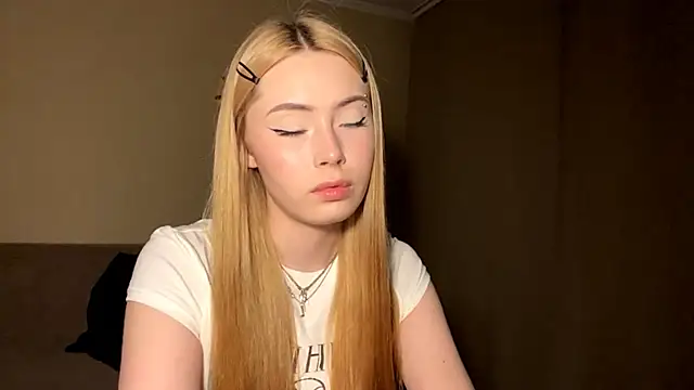 AikoRush – webcam-show