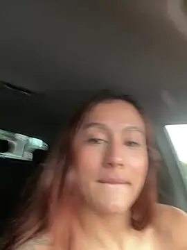 Lucy_fit Chat XXX in diretta