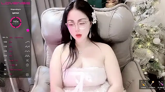 Monica-666888- Live XXX-chat