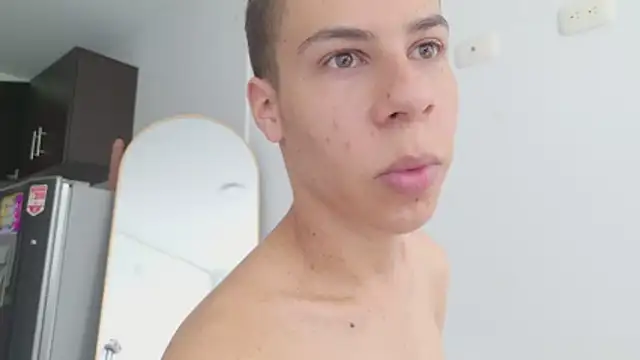 XXX chat uživo modela grey___27