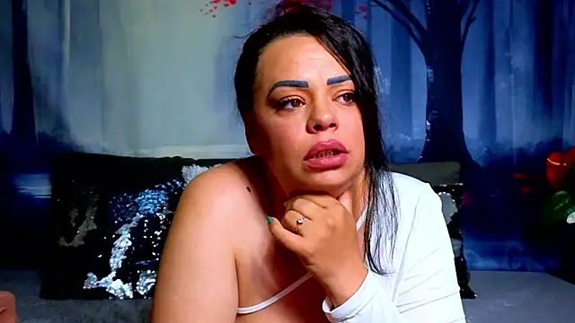 ElizabethEvenn Live XXX chat