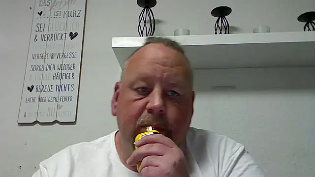 pimmelmann3's Webcam Show