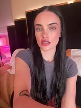 Chatroom XXX en direct de KarissaChantelle