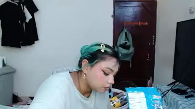 katteyes_20n Live XXX chat