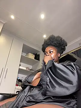 Honeycoco0211's Webcam Show