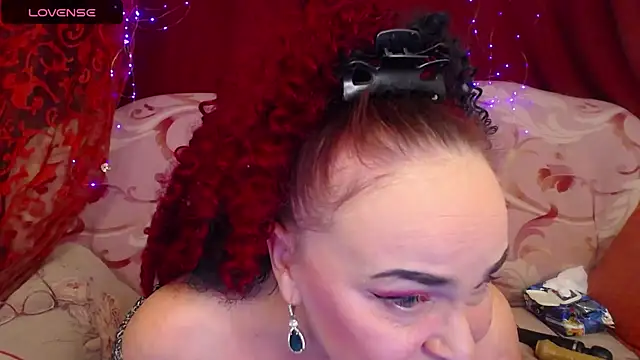 hotzlata live XXX chat