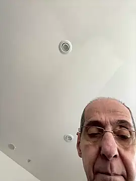 whitemilk4u Webcam Show