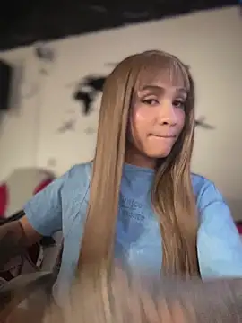 Isabella-Teen: онлайн-секс-чат