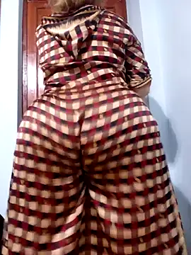 Notila-68 Show in webcam