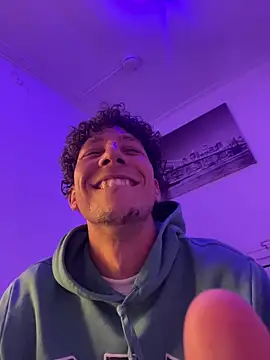 TitanNoir Show in webcam