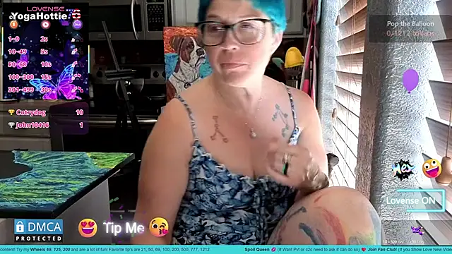 Show webcam de YogaHottie76