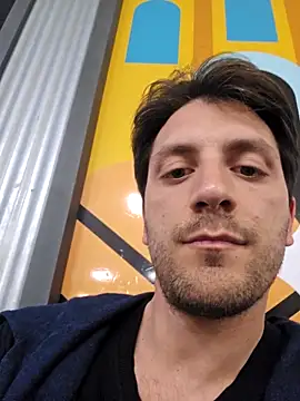 italianass94 webcam show