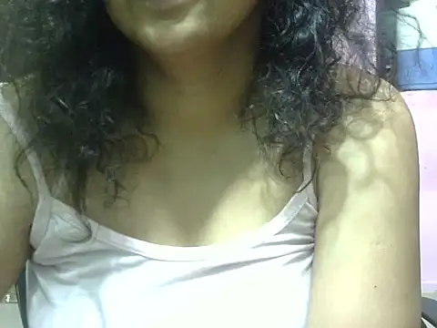Sonali_Saxena – Live XXX-chat