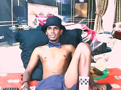 IndianThuggin 라이브 XXX 채팅