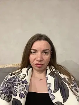 Chatroom XXX en direct de Luna2547