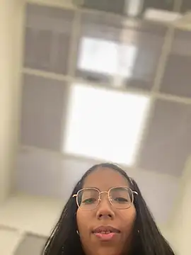SheenaBrooke 在線直播表演