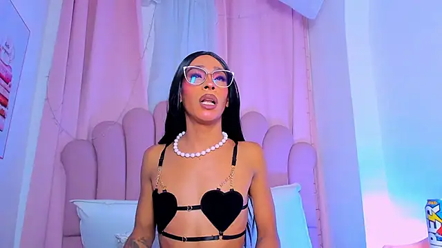 NicoleMadrird Live XXX-chat